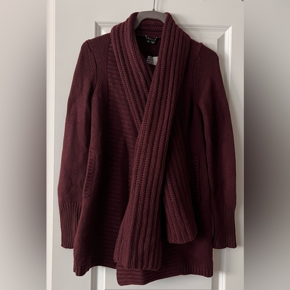 Theory VERDANA INCLUSOVE Scarf
Sweater Sz.S